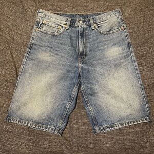 Levi’s 469 Shorts